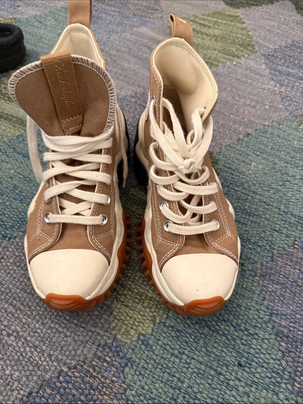 Converse bold sculpted